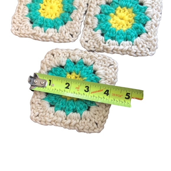 10 Handmade Granny Square Blocks for Afghans, Bags, Hats DYI PROJECTS 4”x 4” - Picture 10 of 13